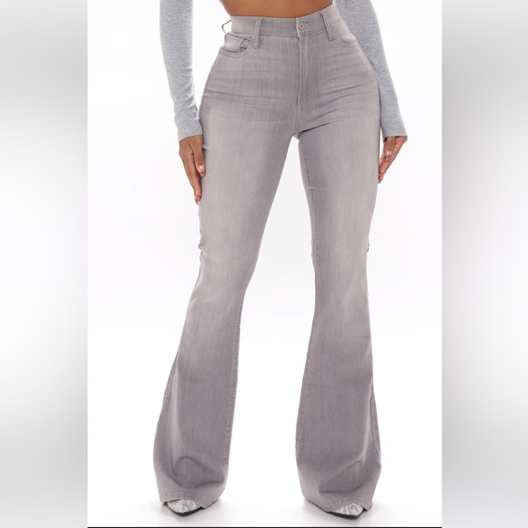 Fashion Nova Denim - NWT FASHION NOVA GRAY HIGH RISE FLARE JEANS 7